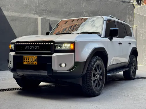 Toyota Prado Txl 2.4 Gasolina First Edition
