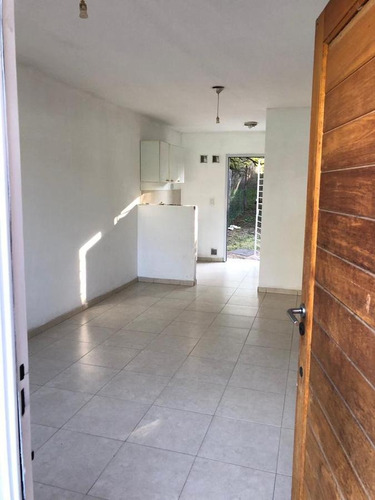 Imagen 8 de 12 de Casa 2 Dorm. Villa Allende Complejo Sin Expensas