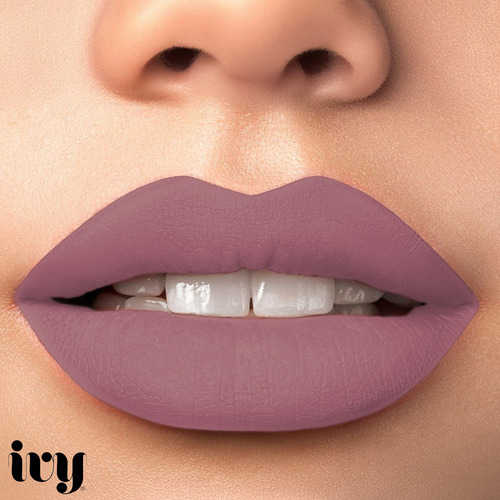 Labial Longwear Matte Lipstick Ivy Birthday Cake