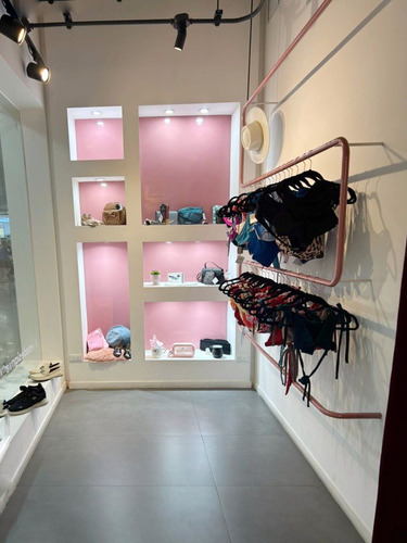 Fondo De Comercio En Venta Tienda De Ropa En Cc Los Próceres Libertador Caracas