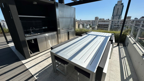 Departamento De Cuatro Ambientes En Venta En Vista Belgrano