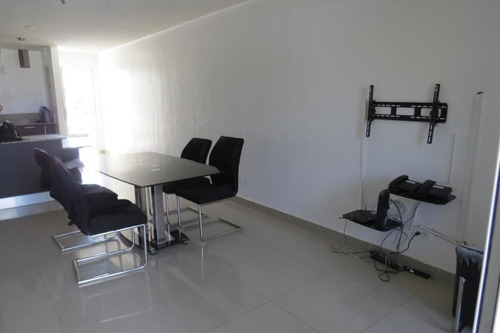Imagen 2 de 14 de Vendo Apartamento De 3 Recamaras En Altamira Gardens 20-6028