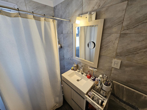 Departamento De 3 Ambientes En Venta Con Renta. Saavedra