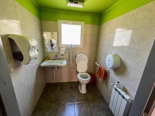 Complejo Turístico En El Hoyo Chubut