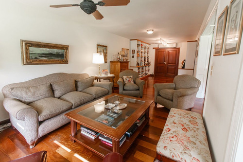 Casa En Venta Barrio Camino Real San Isidro