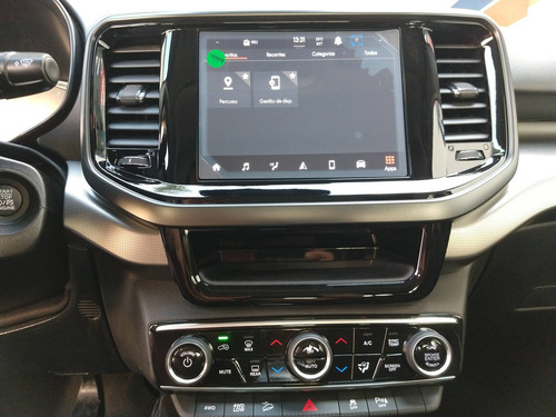 Imagem 13 de 15 de Fiat Toro 2.0 16v Turbo Diesel Volcano 4wd At9
