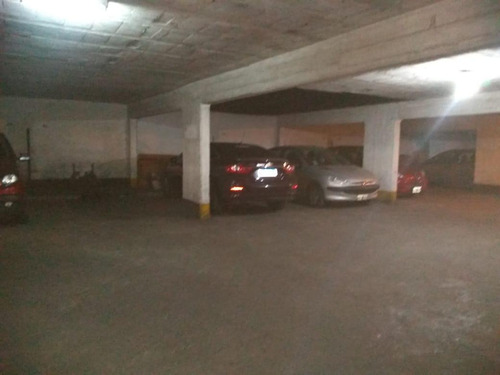 Imagen 3 de 4 de Cochera - Centro