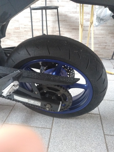 Yamaha Xj6