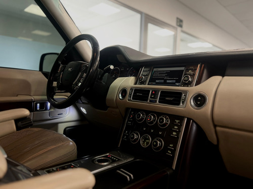 Land Rover Range Rover Vogue 4.4 ITDV8 4X4 TURBO DIESEL 4P AUTOMÁTICO