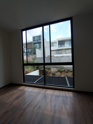 Imagen 9 de 15 de En La Loma Golf Con Vista Casa Nueva