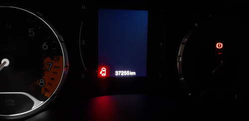 Imagem 6 de 13 de Jeep Renegade 1.8 16v Flex Sport 4p Automático