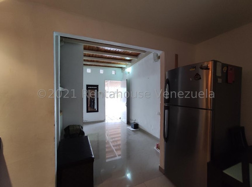 Imagen 10 de 30 de Se Vende Casa En Tarabana Plaza Rah: 22-7459
