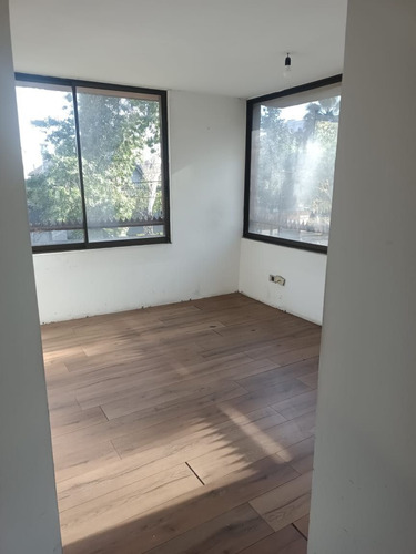 Depto. En Eduardo Castillo Velasco 2do Piso En Ñuñoa