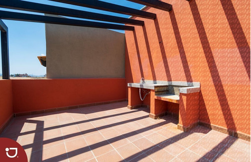 Imagen 23 de 30 de Casa A La Venta En Residencial De San Miguel De Allende, Gua