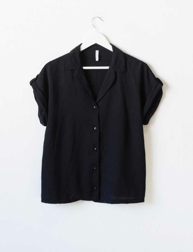 Imagen 5 de 10 de Blusa Abotonada Hasta Cintura Talles Grandes/especiales
