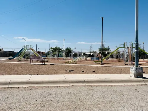 Casa En Venta, Circuito Real De Gardenia, Chihuahua, Chihuahua