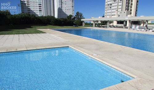 Imagen 26 de 30 de Oportunidad En Venta. Edificio Fragata. Punta Del Este. Playa Mansa. Frente Al Mar. - Punta Del Este Mansa