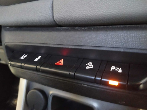 Imagen 17 de 24 de Chevrolet S10 2018 2.8 High Country Cd Tdci 200cv Manual 4x2