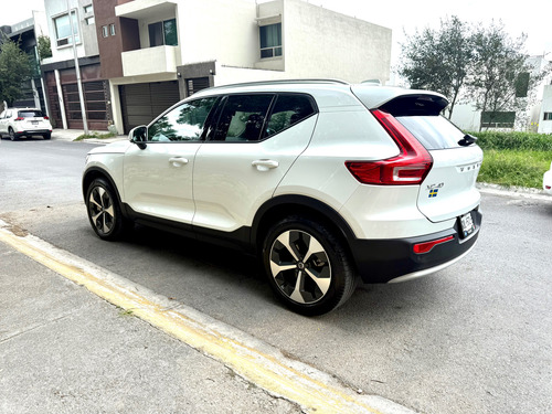 El B5 Awd Es Un Mild Hybrid Con Un Motor De Gasolina De 2.0