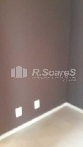 Lindo Apartamento, Vazio, 02 Quartos - Vvap20706