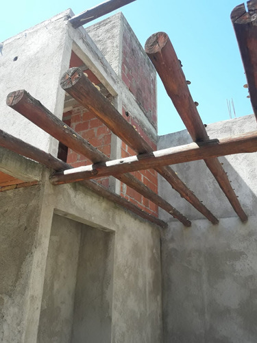 Lote Mas Construccion En Jose De La Quintana