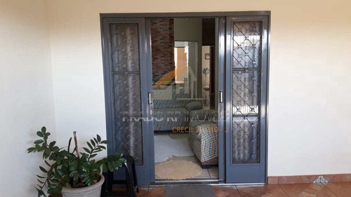 Casa Com 3 Dorms, Parque Residencial Emir Garcia, Ribeirão Preto - R$ 200 Mil, Cod: 56233 - V56233
