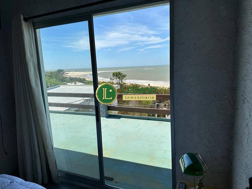 Casa En Venta En Santa Lucía Del Este!