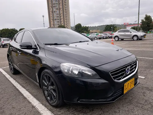 Volvo V40 1.4 T4 KINETIC AT