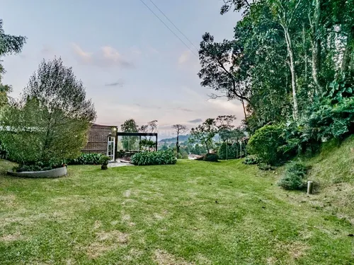 Casa En Venta En Loma Del Escobero. Cod V776118