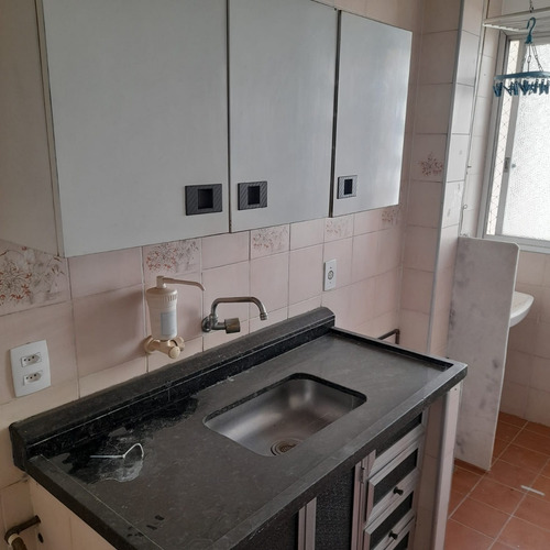 Imagem 6 de 23 de Apartamento No Centro Rua Luzitana.