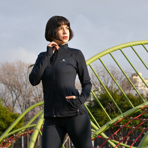 Imagen 4 de 6 de Campera Deportiva Fitness Dama Ko