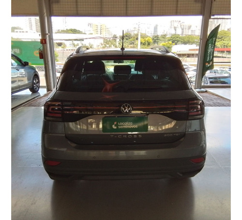 Volkswagen T-Cross 1.0 200 TSI TOTAL FLEX AUTOMÁTICO