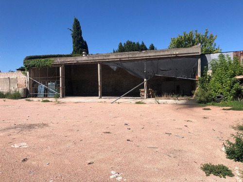 Imagen 2 de 15 de Gran Predio/local En Reducto- 3 Oficinas 2 Baños