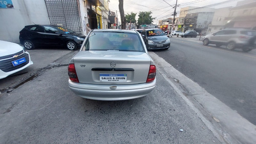 Chevrolet Corsa Classic 1.0 Life 4p Gasolina