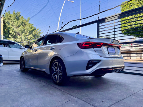Kia Forte 2.0 Hb Gt Line At