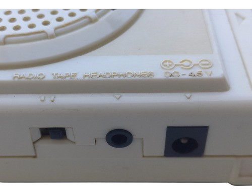 Antiguo Walkman Unisef Japan Z-20p Decada 80 En Olivos - Zwt (Usado)