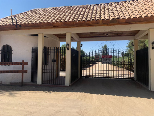 Casa En Venta Condominio El Tranque / Til Til