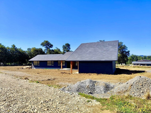 ¡habiter 360 ! Vende Casa En Venta De 4 Dorm. En Pitrufquén