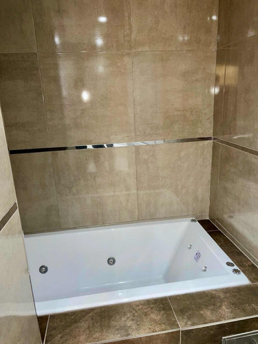 Departamento 5 Ambientes Y 3 Baños