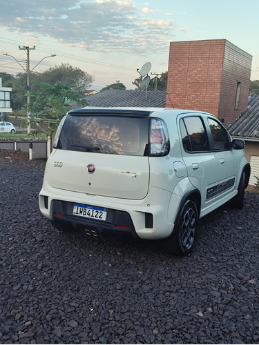 Fiat Uno 1.4 Sporting Flex Dualogic 5p