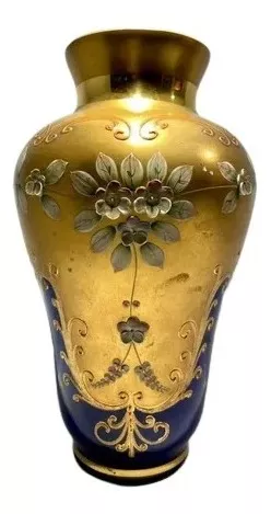 Florero de cristal de bohemia grabado 1880