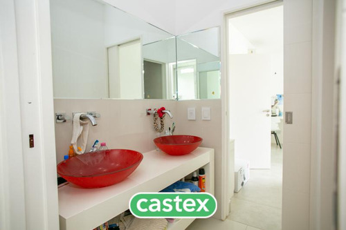 Moderna Casa En Venta En Terravista, General Rodriguez