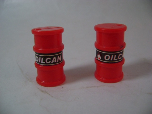 Imagen 2 de 10 de Nicohobbies 2 Tanques De 200 Lts De 23x12 Mm H0 (bol 28)
