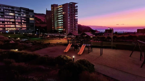 Departamento En Arriendo De 2 Dorm. En Concón