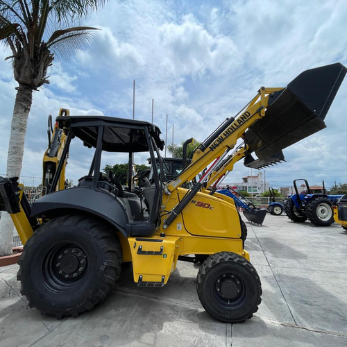 Retroexcavadora New Holland B90c