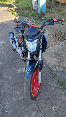 Imagem 4 de 6 de Honda Cb250f