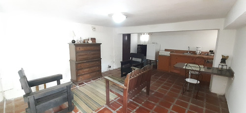 Imagen 17 de 18 de Se Vende Casa 300 Mt2 & 1600 Mt2 Terreno 3h/4b/6pe Los Guayabitos