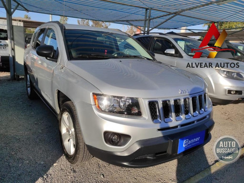 Imagen 2 de 7 de Jeep Compass 2014