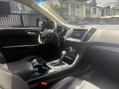Ford Edge 2.0 Titanium