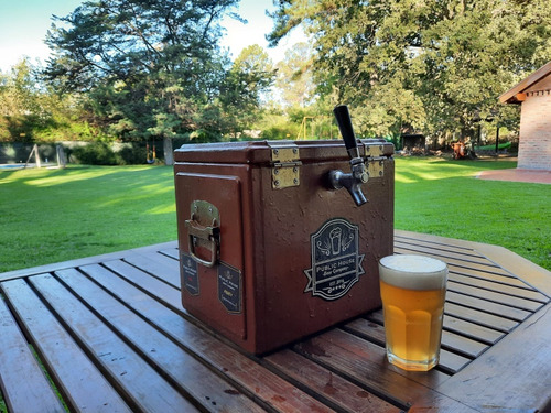 Fondo De Comercio. Choperas Cerveza Para Eventos